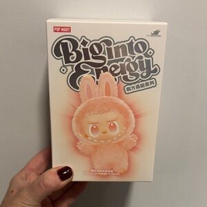 AUTH Pop Mart Labubu blind box sealed - Serenity